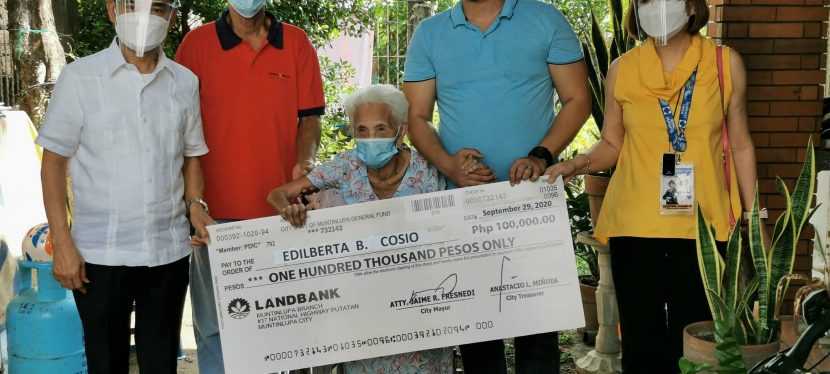 Muntinlupa Centenarian receives P100,000 from City Government