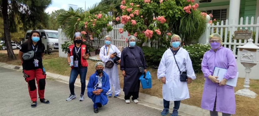 COVID-19 Crisis: House-to-house vaccination of bedridden residents in Muntinlupa&nbsp;launched